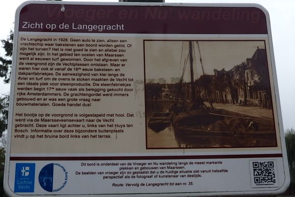 afbeelding-2-26-bord-over-de-langegracht-van-de-historische-kringED0128B1-65F8-757E-4197-19E7B65037AC.jpg